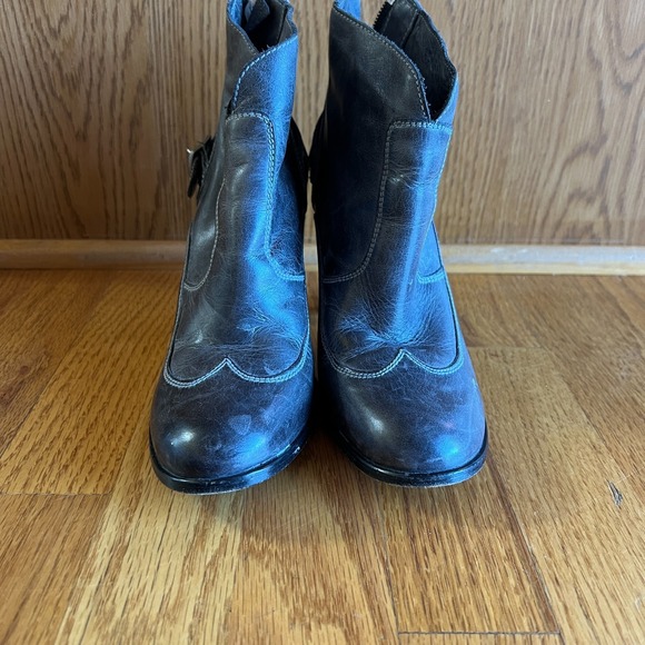 BED STU Womens Leather Ankle Boots Gray Size 36 Y2K Menswear Indie Buckle Heel